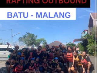 Cokelat-Putih-Modern-Sederhana-Kopi-Toraja-Iklan-Dalam-Feed_20251119_105649_0000