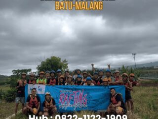 Salinan-dari-Putih-dan-Kuning-Modern-Simpel-Promosi-Kedai-Makanan-Cerita-In_20251117_175627_0000