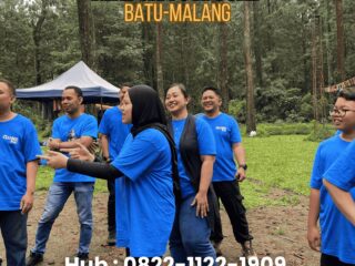 Salinan-dari-Putih-dan-Kuning-Modern-Simpel-Promosi-Kedai-Makanan-Cerita-In_20251117_180831_0000