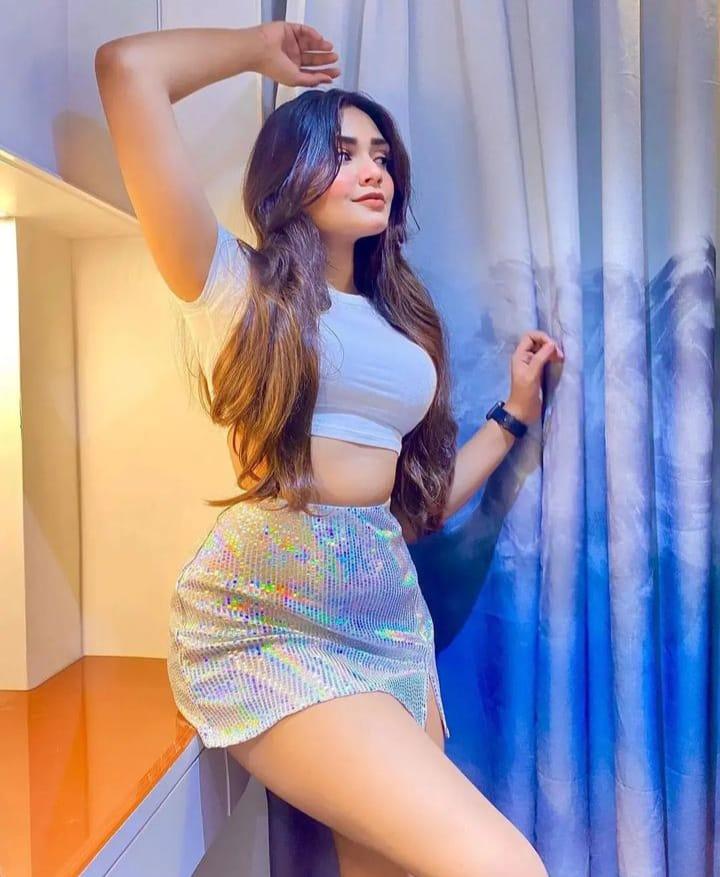 BEST¹⁸+ 9555773836 Call Girls in Civil Lines Metro Delhi