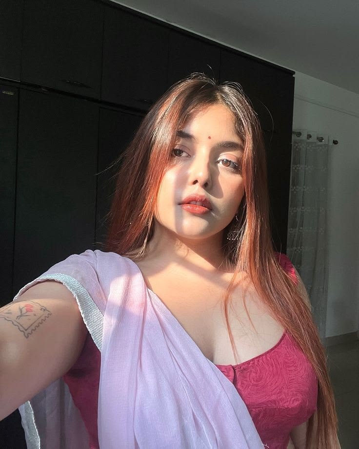 Call Girls Chittaranjan Park ☎ 9643900018 ‍♂️ दिल्ली Escorts Service