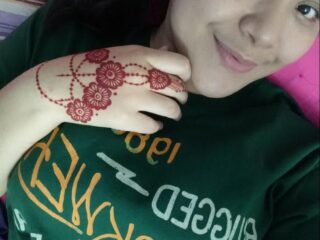 Chubby-Indian-Muslim-Girlfriend-Nude-Selfie-Photos-8-320×240-1