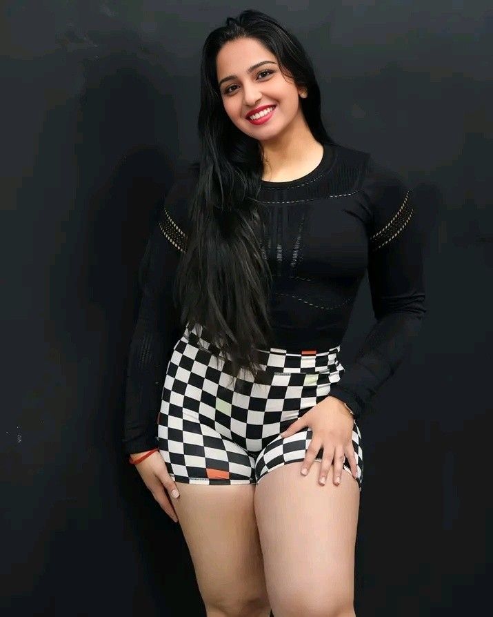 LOW PRICE ✨9999485385 ✨ Call Girls In Kirti Nagar Delhi