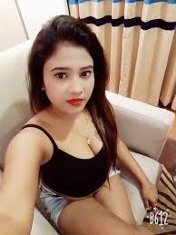 Escort Service Near Hotel TAJ PALACE , Chanakyapuri | Book 09667309868 Delhi Call Girls