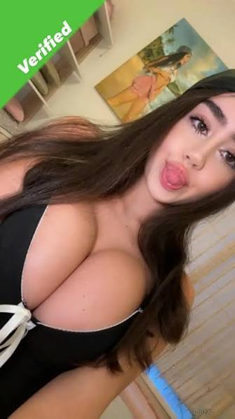 HIRE 09667309868, Call Girls in The Leela Ambience Gurugram Hotel & Residences, Delhi Escorts Service Delhi Ncr