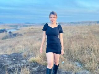 kanika-self-indian-escort-in-new-delhi-14750530_original
